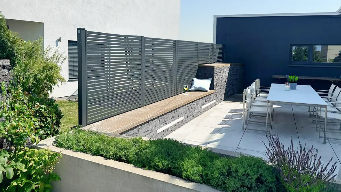 Sichtschutz_Aluminium_Linz_kopf