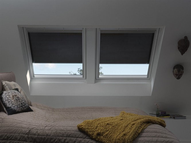 Dachfenster Rollladen